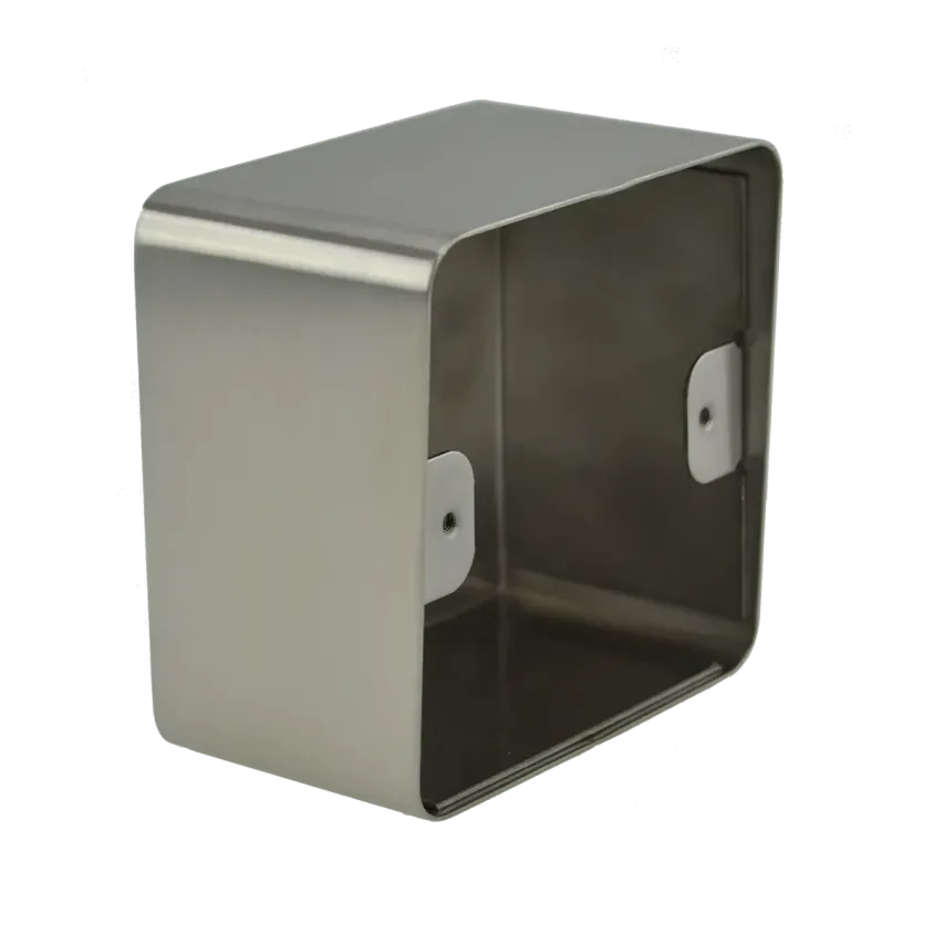 Boîtier acier inoxydable, 82,5 x 82,5 x 48/52 mm pour plaque carrée